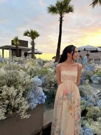 Beby Tsabina di Resepsi El Rumi - Syifa Hadju, Kompak Bareng Suami dan Sahabat