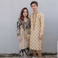 Beda Setahun, Intip 10 Foto Kakak Steffi Zamora yang Ganteng Banget!