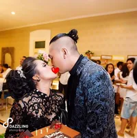 Behind The Scene Resepsi Megah Chika Waode, Romantis Manis Seru!
