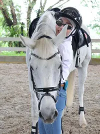 Bella Shofie Punya Kuda Baru, Hobi Mahal yang Kuras Isi Kantong