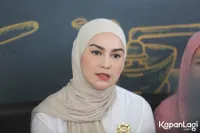 Belum Jenguk Sejak Sang Suami Ditangkap, Potret Irish Bella yang Tetap Ingin Bercerai Dari Ammar Zoni