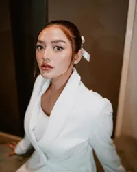 Beradegan Mesra di Sinetron, Siti Badriah Tanggapi Rumor Cinlok Krisjiana Baharudin Dengan Angela Gilsha