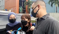 Beranjak Remaja, Ini 8 Potret Aquene Aziz Putri Sultan Djorghi yang Berbakat & Tetap Cantik Tanpa Makeup
