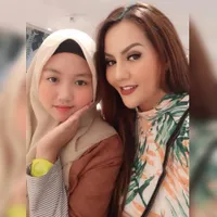 Beranjak Remaja, Ini 8 Potret Syandrina Putri Semata Wayang Nita Thalia yang Jarang Tersorot