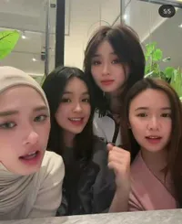 Berasa Seumuran! Inilah Momen Keseruan Inara Rusli Saat Hang Out Bersama Eca Japasal & Catheez