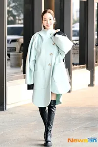 Berat Badan Sempat Cuma 37 Kg, Park Min Young Kini Makin Berisi