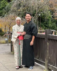 Berawal Jadi Selingkuhan, Ini 8 Potret Kemesraan Ananda Omesh dan Dian Ayu yang Sudah 10 Tahun Menikah - Tetap Sempat Pergi Kencan Berdua