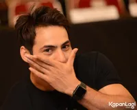 Berbahasa Indonesia, Ravi Bhatia Akui Dirinya Bakal Jahat Banget!