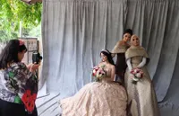 Berbaju Emas, Citra Kirana - Shireen Jadi Bridesmaid Ryana Dea