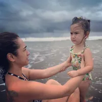 Bercerai Diam-Diam dengan Suami, Ini 7 Potret Anak Alexandra Gottardo yang Berumur 3 Tahun dan Jarang Terekspos