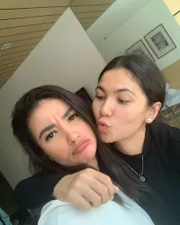 Berdarah Arab, 8 Potret Shabrina Adik Tsania Marwa yang Cantik dan Berprofesi Sebagai Dokter