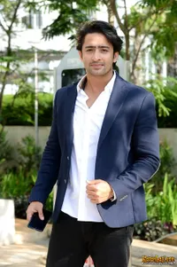 Berewok Memikat, Penampilan Terbaru Shaheer Ini Jadi Obat Kangen