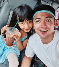 Berhasil Mencuri Perhatian Publik, Ini 10 Potret Naara Ellyna Anak Nicky Tirta yang Cantik dan Jarang Tersorot