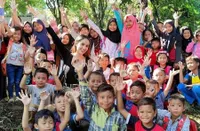 Berhati Malaikat, Ini 7 Potret Sekolah yang Dibangun Cinta Laura di Kaki Gunung Salak