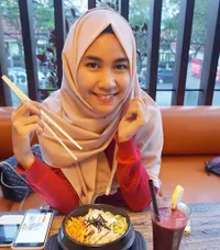 Berhijab, Foto-Foto Cantik Anisa Eks Chibi Mengalihkan Duniamu