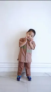 Berjuang Lawan Sakit Sejak Lahir, 10 Potret Sulaiman Anak Oki Setiana Dewi Kini Sudah Sekolah - Belajar Mengaji