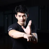 Berkarir di Hollywood, Segini Jumlah Gaji yang Diterima Oleh Iko Uwais Dalam Sekali Bermain Film, Dibayar Dollar Dengan Nominal yang Bikin Ngiler!