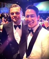 Berkelas Banget, Postingan Lee Jung Jae Bersama Bintang Populer dari Leonardo DiCaprio Hingga V BTS