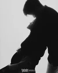 Bersumpah Tak Tahu Ibunya Menikah Lagi, Ini 10 Potret Alvin Faiz yang Sibuk Jadi Suami Siaga dan Segera Sambut Baby M - Cium Mesra Istri saat Maternity Shoot