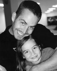 Berusia 21 Tahun, Ini 9 Potret Terbaru Meadow Putri Semata Wayang Paul Walker yang Makin Memesona