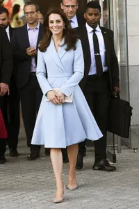 Best Dressed of The Week: Miley Cyrus - Kate Middleton Feminin!