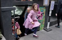 Best Dressed of The Week: Suri Cruise - Kate Middleton Anggun