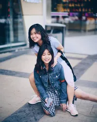 BFF Goals! Potret Manis Persahabatan Brisia Jodie - Gritte Agatha