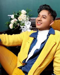 Biasanya Idenitk dengan Rambut Klimis, 8 Penampilan Fresh Gunawan LIDA di Pemotretan Terbarunya, Banjir Pujian Netizen