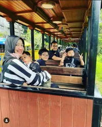 Bikin Bangga Ibunya! 8 Potret Dastan Anak Maissy 'Ci Luk Ba' yang Jauh Dari Sorotan - Jadi Juara Futsal