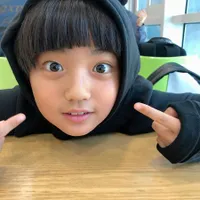 Bikin Geger, Aktor Cilik Ini Dinilai Mirip V BTS