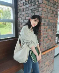 Bikin Mas Kupu-Kupu Terpesona, Ini 8 OOTD Han So Hee di NEVERTHELESS yang Cocok Jadi Idola Kampus
