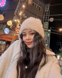 Bikin Pangling! 9 Potret Melly Lee Sedang Berada di Korea Selatan, Bakal Ada Project Baru?
