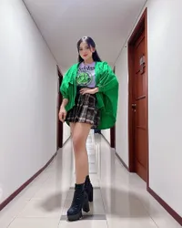 Bikin Pangling, Potret Terbaru Clara Gopa Duo Semangka yang Langsing Banget - Kini Lebih Anggun