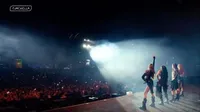 Blackpink Sebagai Headliner di Coachella 2023 Dengan Gaya Garang Mengguncang Main Stage - Lisa Disawer Dollar Nyanyi 'Money'
