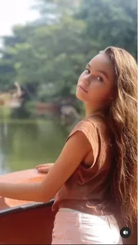 Blasteran Australia dan Batak, Ini Potret Terbaru Chloe Putri Melaney Ricardo yang Makin Cantik Bak Gadis Latin
