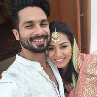Bolly Best Selfie 2015, AbRam Saingan Ketat Dengan Rani Mukherjee