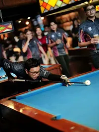 Bukan Dinner Romantis, Ini Cara Unik Denny Caknan Habiskan 'Me Time' Bareng Istri Tercinta