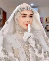 Bukan Karena Mantan Suami, 10 Potret Ria Ricis yang Makin Berisi - Bahagia dengan Berat Badan 47 Kilogram