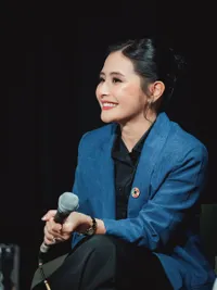 Bukan Lagi Gadis Remaja, Prilly Latuconsina Jelaskan Alasan Ubah Gaya Jadi Lebih Dewasa di Usia Hampir Kepala Tiga