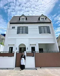 Bukan Properti Syuting, Potret Natalie Sarah Kini Jualan Rumah di Kawasan Depok