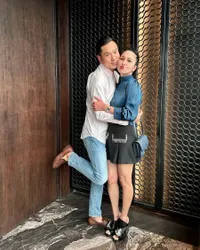Bukan Salmon, Ini 10 Potret Sandra Dewi Mengaku Tiap Hari Beri Anaknya Ikan Kembung yang Murah Meriah - Netizen: Baru Kali Ini Merasa Sekelas Sama Artis