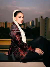 Bukan Sekadar Adu Mirip, Luna Maya Ingin Hidupkan Sisi Manusiawi Suzzanna