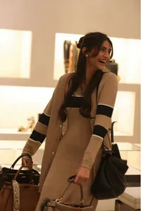 Bukti-Bukti Sonam Kapoor Memang Fashionista Sejati Dari India