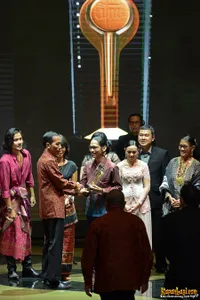 Bukti Nyata Presiden Jokowi Cinta Film Indonesia