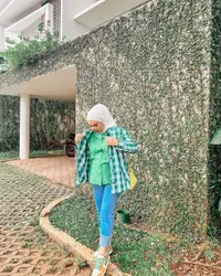 Bumil Cantik dan Glowing, Intip 7 Potret Baby Bump Irish Bella yang Sudah Mulai Terlihat Besar di Kehamilan Ketiga