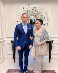 Bumil Makin Glowing, 8 Pesona Aliya Rajasa Menantu SBY Dalam Balutan Kebaya - Aura Cantik Terpancar