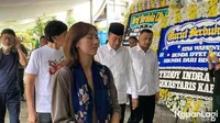 Bunda Iffet Meninggal Dunia, 10 Potret Joko Widodo Melayat ke Rumah Duka di Potlot - Disambut Hangat Keluarga Slank