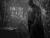 Batman Yang Tampak Muram Dengan Kostum Barunya