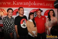 Beberapa Selebriti di Peresmian Posko KAWAN JOKOWI