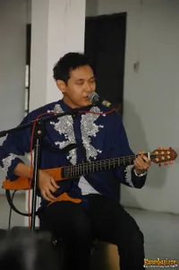 Bondan Prakoso Peduli Masa Depan Anak Yatim